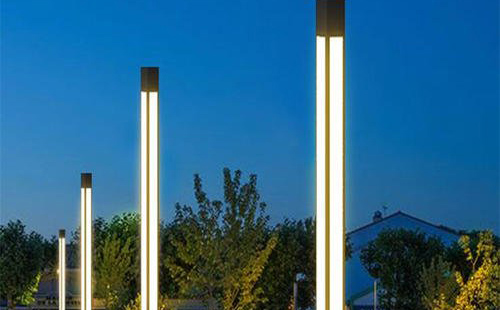 伊犁景观灯安装布局与照明设计技巧