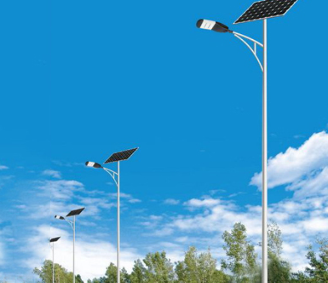 伊犁太阳能路灯维护时，这些细节别忽略！